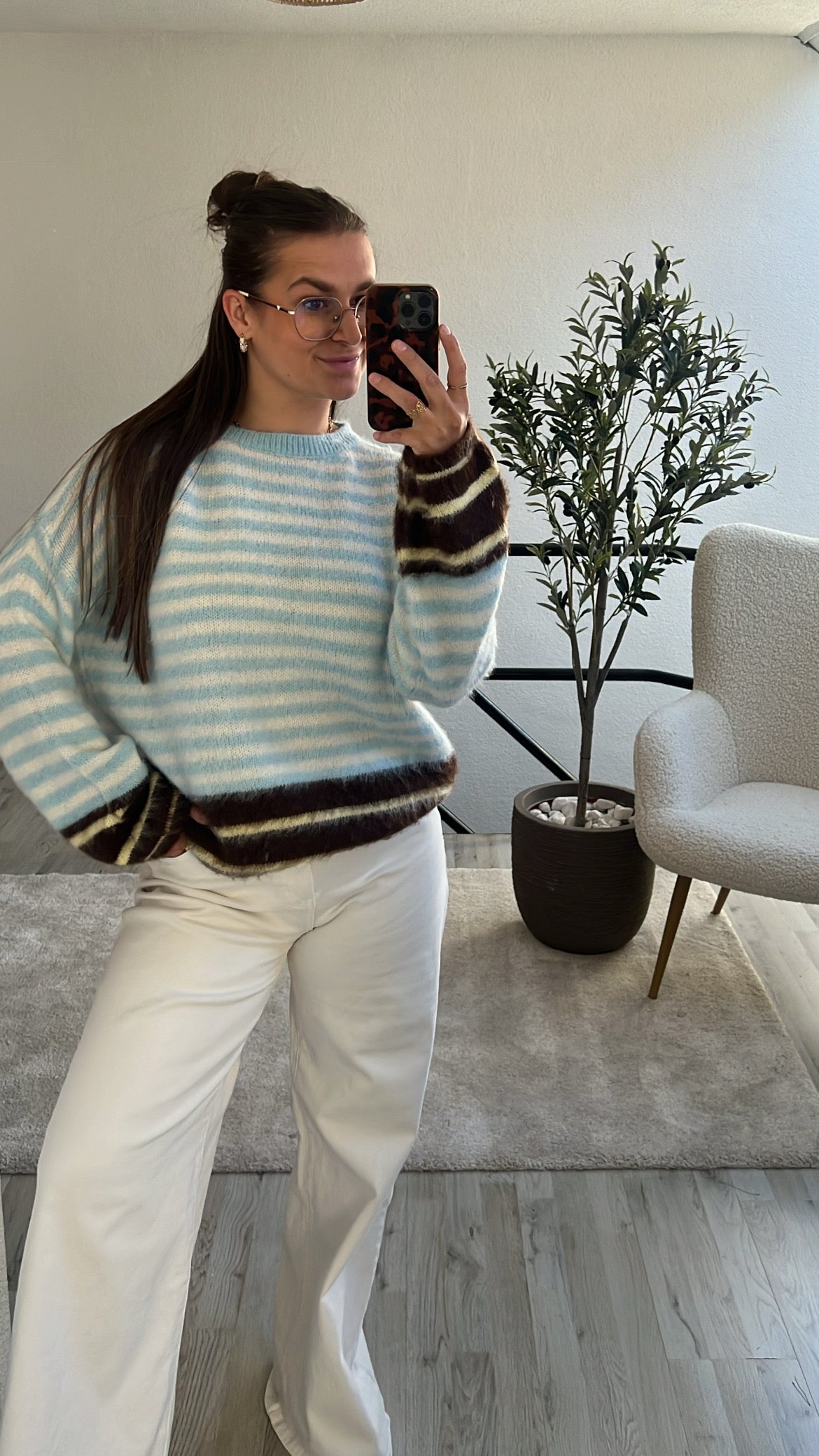 STRIPED KNIT