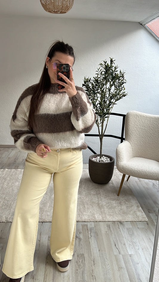 FLUFFY KNIT BRUIN/CREME
