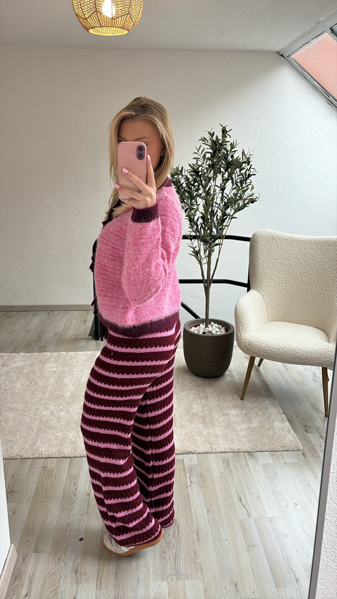 ROZE CARDIGAN STRIK