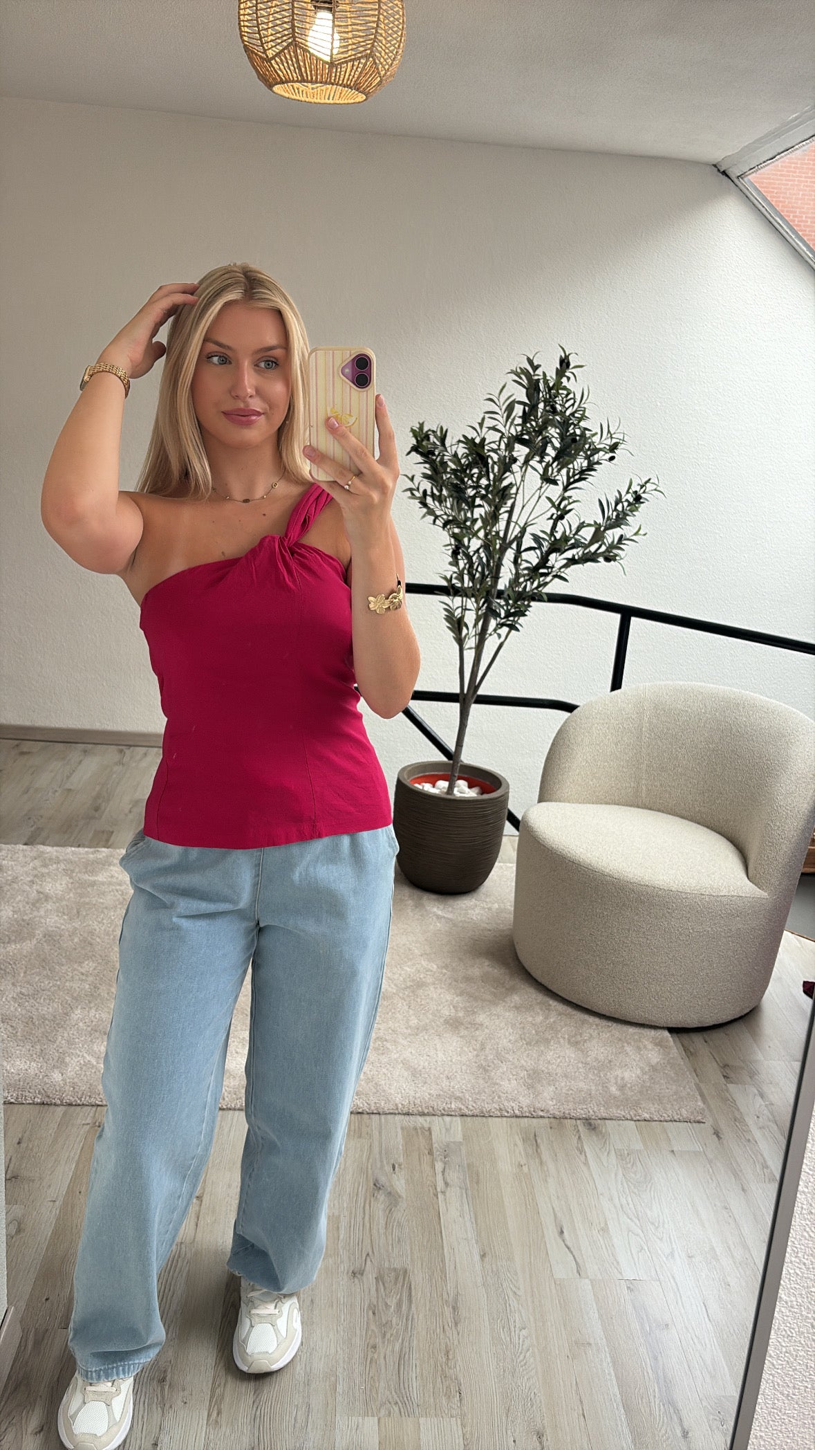 ROZE HALTERTOP