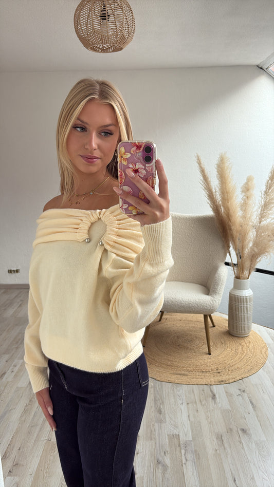 Off shoulder knit