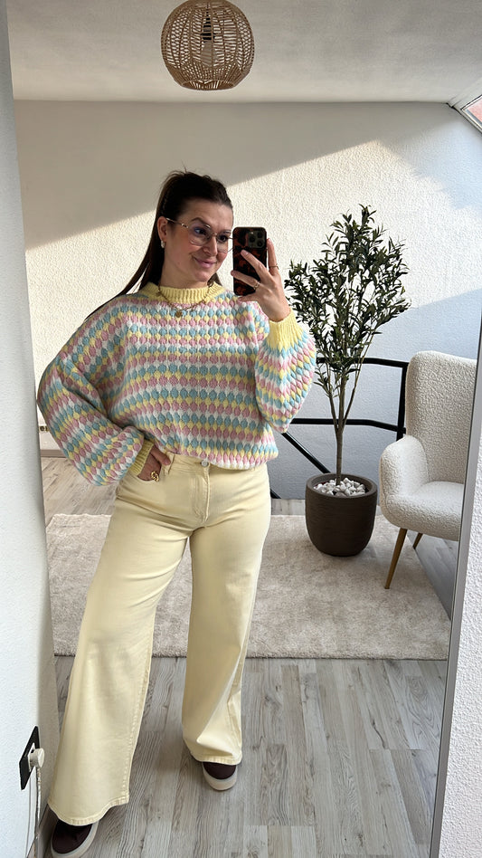PASTEL KNIT