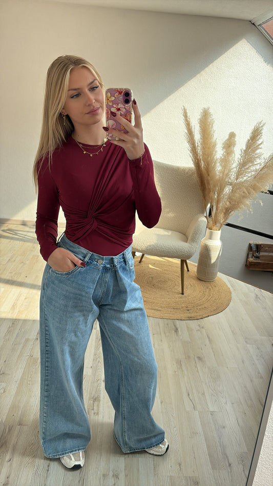 Burgundy longsleeve