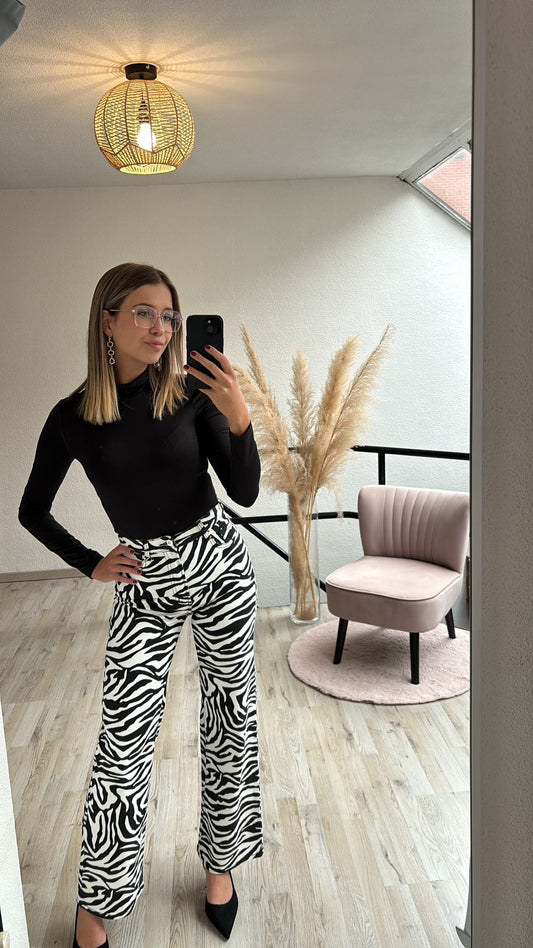 Zebra jeans