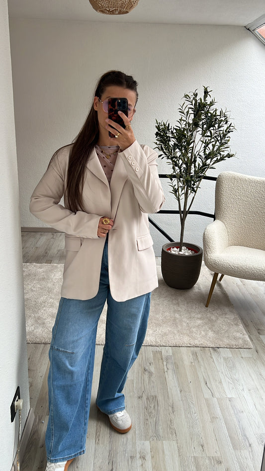 BEIGE BLAZER