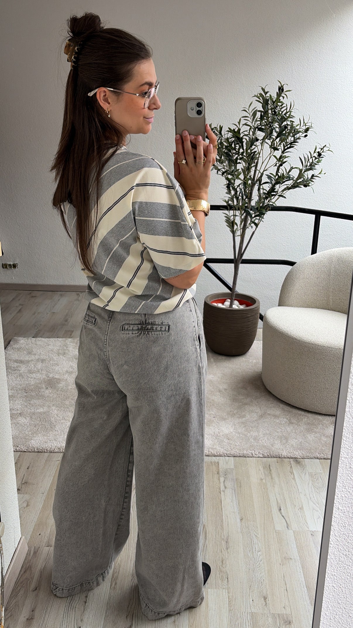 GRIJZE JEANS