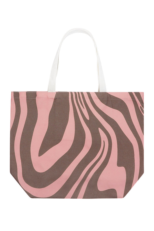Zebra shopper
