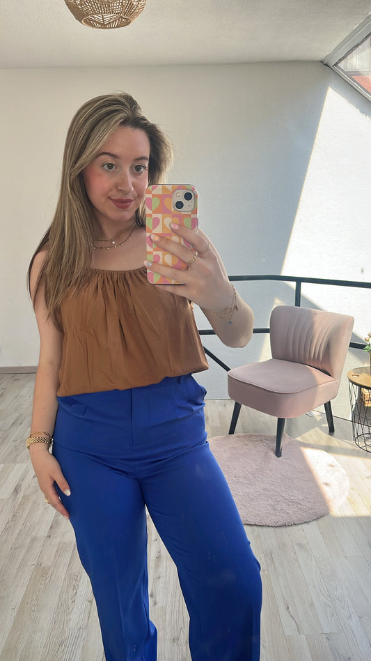 Bruine top